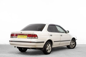 Седан Nissan Sunny 2001 года, 299000 рублей, Барнаул