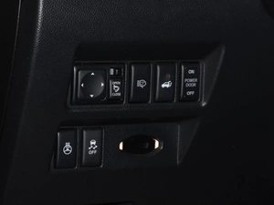 Внедорожник Infiniti QX70 2013 года, 2949000 рублей, Санкт-Петербург