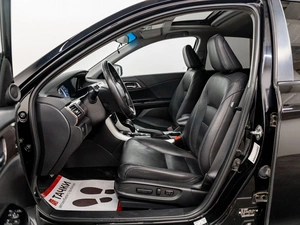 Седан Honda Accord 2017 года, 2100000 рублей, Красноярск