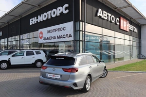 Хэтчбек Kia Ceed 2020 года, 1920000 рублей, Мирное