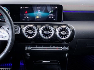 Седан Mercedes-benz CLA-класс 2020 года, 2890000 рублей, Уфа