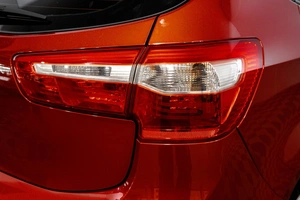 Хетчбэк Kia Rio 2015 года, 999000 рублей, Барнаул