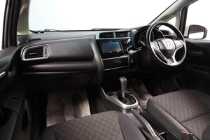 Хетчбэк Honda Fit 2017 года, 1189000 рублей, Новосибирск