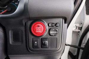 Минивэн Toyota Wish 2015 года, 2099000 рублей, Красноярск