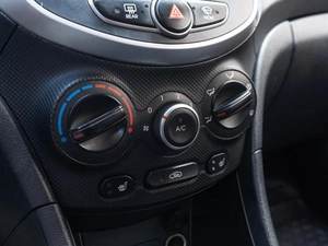Седан Hyundai Solaris 2015 года, 1079000 рублей, Волгоград