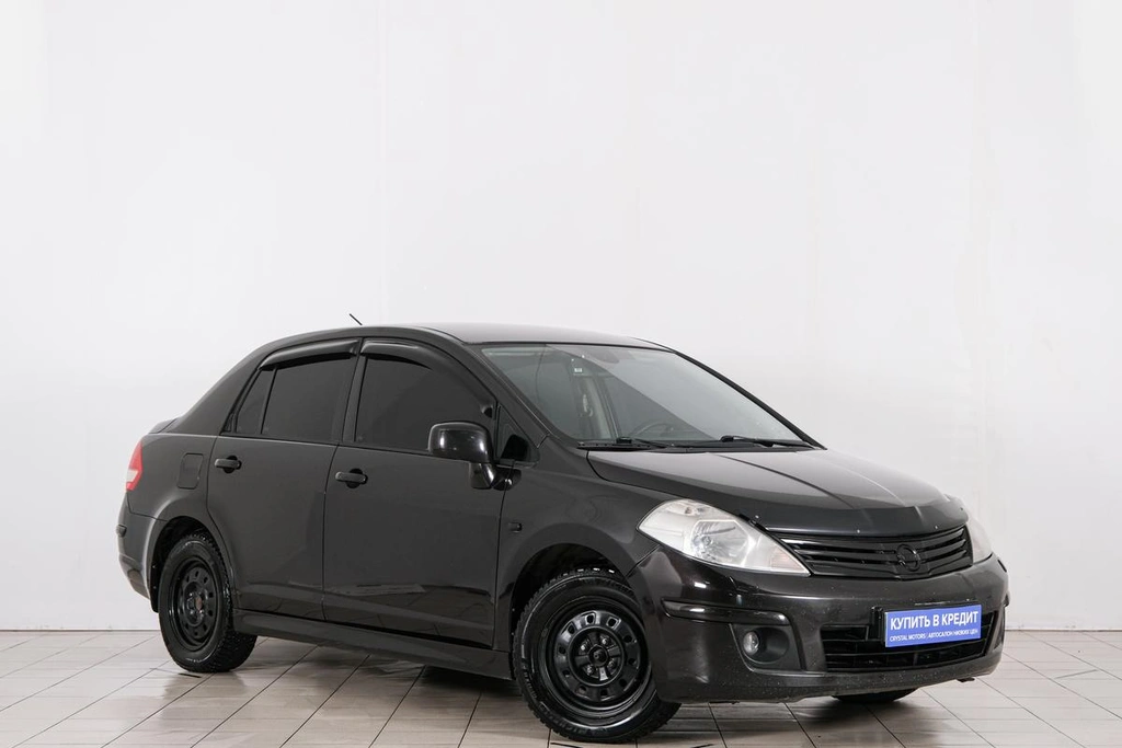 Седан Nissan Tiida 2010 года, 799000 рублей, Красноярск