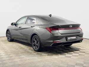 Седан Hyundai Elantra 2021 года, 1980200 рублей, Казань
