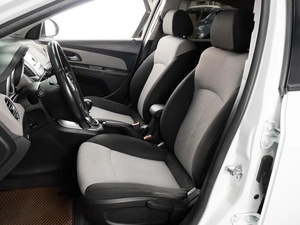 Седан Chevrolet Cruze 2013 года, 680000 рублей, Тюмень