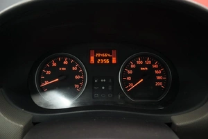 Седан Renault Logan 2011 года, 600000 рублей, Курск