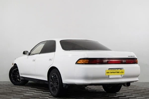 Седан Toyota Mark II 1993 года, 619000 рублей, Сургут