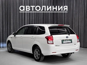 Универсал Toyota Corolla Fielder 2014 года, 1069000 рублей, Красноярск