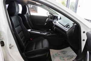 Седан Mazda 6 2015 года, 1589000 рублей, Красноярск