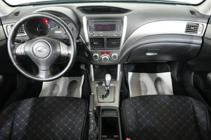 Внедорожник Subaru Forester 2010 года, 1329000 рублей, Омск