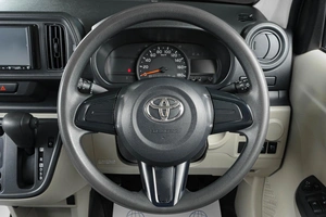 Хетчбэк Toyota Passo 2017 года, 1079000 рублей, Тюмень