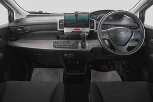Минивэн Honda Freed 2010 года, 999000 рублей, Кемерово