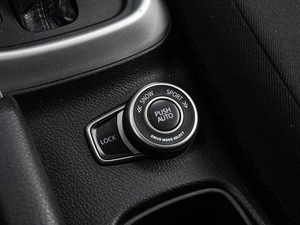 Внедорожник Suzuki SX4 2014 года, 1069000 рублей, Тюмень