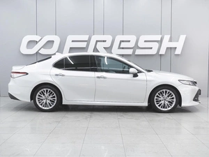 Седан Toyota Camry 2019 года, 3070000 рублей, Ростов-на-Дону