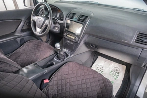 Седан Toyota Avensis 2009 года, 939000 рублей, Томск