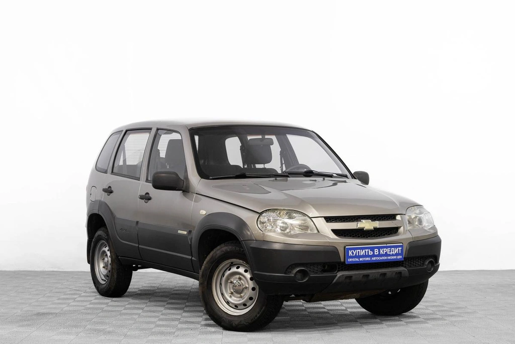 Внедорожник Chevrolet Niva 2015 года, 689000 рублей, Барнаул