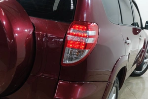 Внедорожник Toyota RAV4 2010 года, 1599000 рублей, Новокузнецк