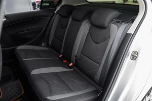 Седан Peugeot 408 2014 года, 600000 рублей, Ульяновск