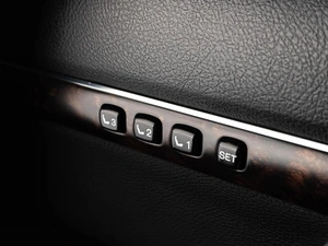 Внедорожник Toyota Land Cruiser 2012 года, 4979000 рублей, Тюмень