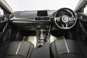 Хетчбэк Mazda Axela 2016 года, 1450000 рублей, Новосибирск