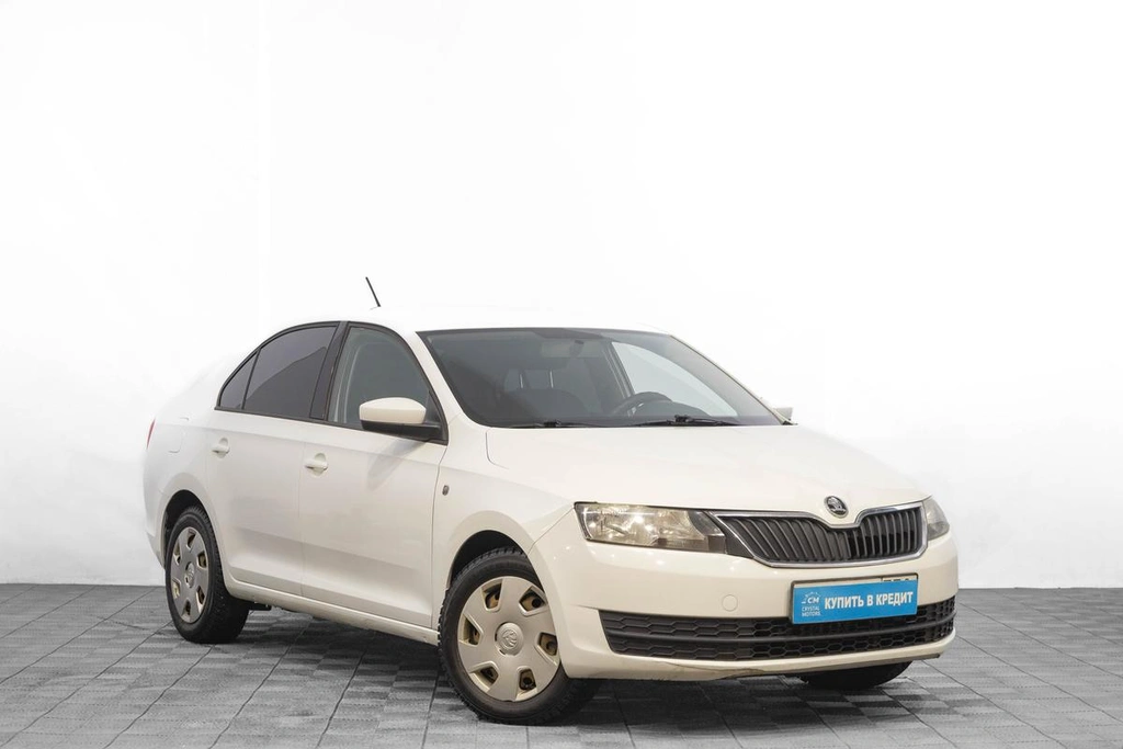 Лифтбек Skoda Rapid 2015 года, 799000 рублей, Барнаул