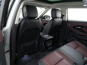 Внедорожник Land Rover Range Rover Evoque 2024 года, 5643055 рублей, Москва