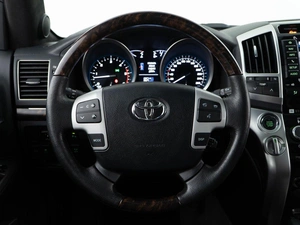 Внедорожник Toyota Land Cruiser 2013 года, 3999050 рублей, Москва