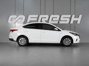 Седан Hyundai Solaris 2020 года, 1399000 рублей, Красный Пахарь