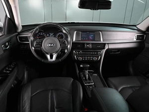 Седан Kia Optima 2017 года, 2319000 рублей, Аксай