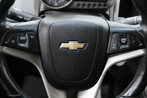 Седан Chevrolet Aveo 2012 года, 699000 рублей, Омск