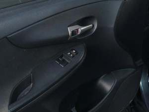 Седан Toyota Corolla 2008 года, 699000 рублей, Сургут