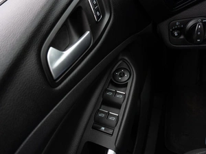 Внедорожник Ford Kuga 2016 года, 1659000 рублей, Саратов