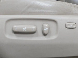 Внедорожник Toyota Land Cruiser Prado 2008 года, 2469000 рублей, Тюмень