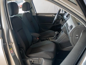 Внедорожник Volkswagen Tiguan 2020 года, 2350000 рублей, Краснодар