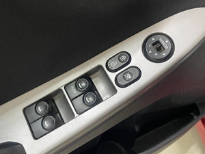 Седан Hyundai Solaris 2014 года, 899000 рублей, Ачинск