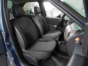 Седан Renault Logan 2011 года, 529000 рублей, Воронеж