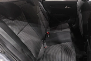 Седан Kia Rio 2019 года, 1589000 рублей, Новокузнецк