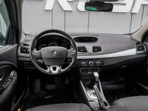 Хетчбэк Renault Megane 2012 года, 680000 рублей, Краснодар