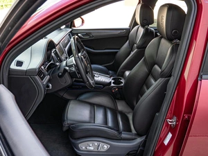 Внедорожник Porsche Macan S 2015 года, 3000000 рублей, Краснодар