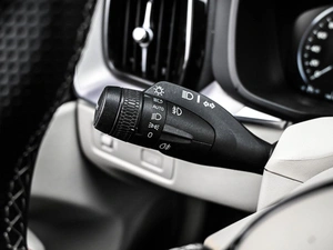Внедорожник Volvo XC60 2018 года, 3669000 рублей, Кирилловка