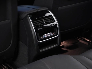 Внедорожник BMW X7 2021 года, 8299324 рублей, Москва