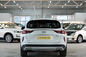 Внедорожник Infiniti QX50 2018 года, 3289000 рублей, Омск