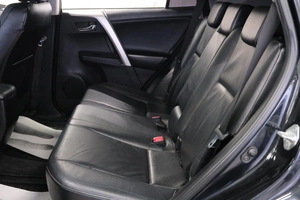 Внедорожник Toyota RAV4 2012 года, 1649000 рублей, Омск