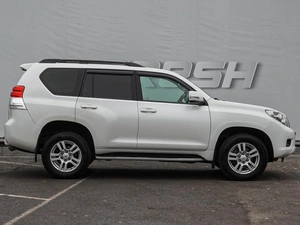 Внедорожник Toyota Land Cruiser Prado 2012 года, 2625000 рублей, Волгоград