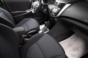 Седан Hyundai Solaris 2013 года, 999000 рублей, Оренбург