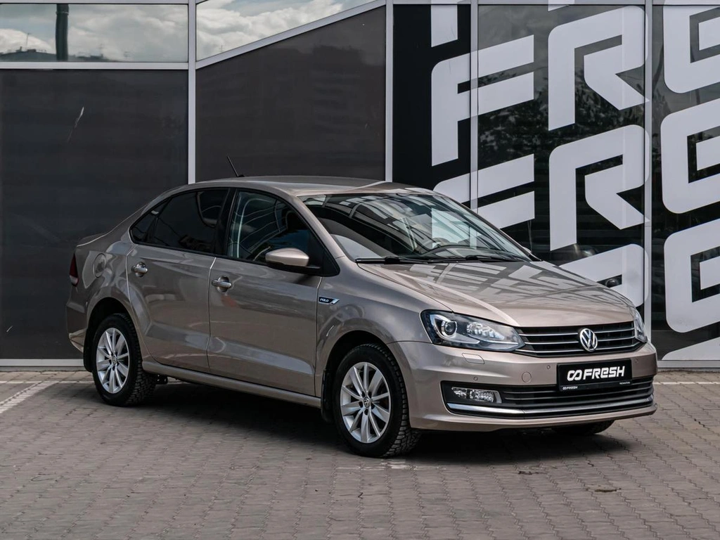 Седан Volkswagen Polo 2017 года, 1370000 рублей, Краснодар