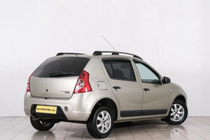 Хетчбэк Renault Sandero 2012 года, 689000 рублей, Красноярск